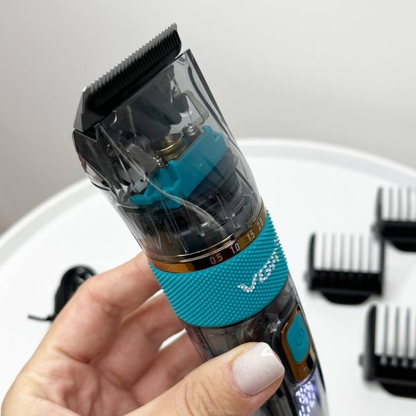 Професійна машинка VGR V-695 для стрижки волосся та бороди з LED-дисплеєм 100310 фото