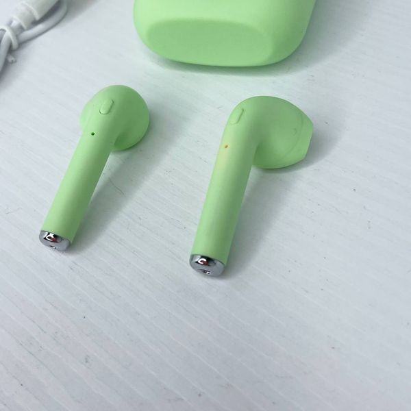 Бездротові навушники з мікрофоном в кейсі inPods Macaron Soft Touch Зелені 100225 фото
